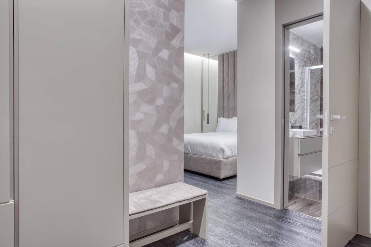 Le Suite Del Corso The Smart Boutique Aparthotel By Ospitami Милан Экстерьер фото