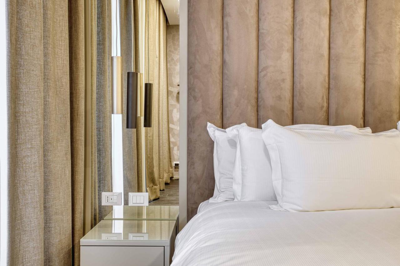 Le Suite Del Corso The Smart Boutique Aparthotel By Ospitami Милан Экстерьер фото
